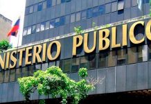 Fiscal General Tarek William Saab instala gigantografía en sede del MP exigiendo restitución de bębé venezolana secüęstradä en EE.UU
