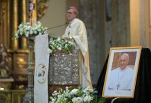 El Vaticano concluye los nueve días en memoria de Francisco y se encamina al cónclave