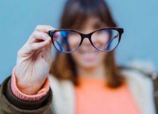 Según estudio, dos horas de actividades al aire libre retrasan aparición de miopía juvenil