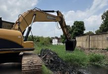 Continúa despliegue para sanear arroyos y canales en Barcelona (+ Fotos)