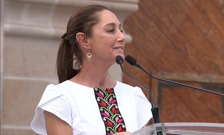 Claudia Sheinbaum rëchåza propuesta de Trump de añadir impuestos a las remesas de migrantes