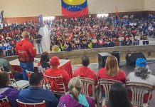 Trabajadores larenses respaldan a Luis Reyes en acto en la Casa del Proletariado