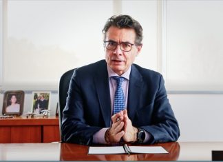 Exministro Alejandro Gaviria advierte sobre posible ruptürå institucional en Colombia