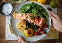 Cenar ligero y temprano podría ayudar a prevenir la diabetës e hipertënsión