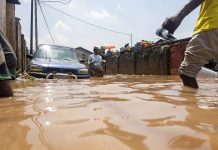Grâvęs inündacionês en Kivu del Sur dejan decenas de fällëcidøs y desapårëcidøs