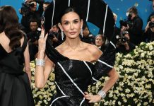 Demi Moore impacta en la MET Gala con raro vestido que tardó un año en confeccionarse (+ Detalles)