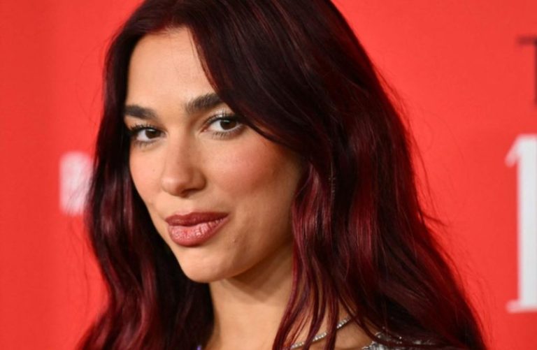 Dua Lipa se convierte en la joven más rica del Reino Unido ¿Cuánto es la cifra?