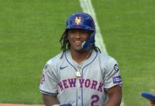 Luisangel Acuña iguala récord de bateo de su hermano Ronald Acuña Jr.