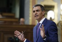 Pedro Sánchez advierte que la filtración de mensajes privados es un delito