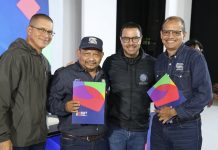 Gobierno Nacional entrega 1.200 credinóminas a trabajadores de la CVG