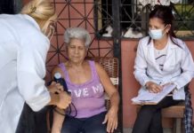 Adultos de la tercera edad recibieron atención médica en la parroquia Cartanal del estado Miranda