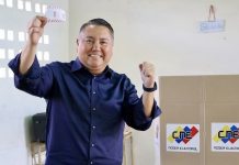 Candidato a gobernador Javier Bertucci celebró su participación en comicios electorales