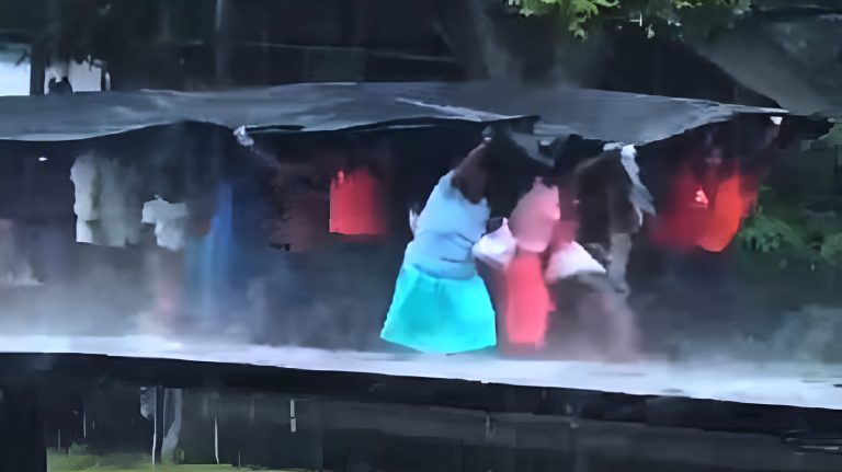 Pueblo de Warao en el estado Delta Amacuro ejercen su derecho al voto pese a las fuertes precipitaciones (+ Foto y Video)