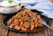 Receta familiar y de múltiples usos: prepara una rica carne mechada con sabor a gloria