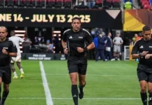 El venezolano Jesús Valenzuela dirigió con firmeza el debut del Chelsea en el Mundial de Clubes