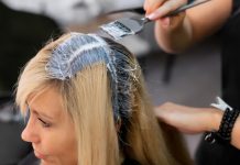 Expertos alertan sobre prácticas comunes al teñirse el cabello que podrían afectar los resultados deseados