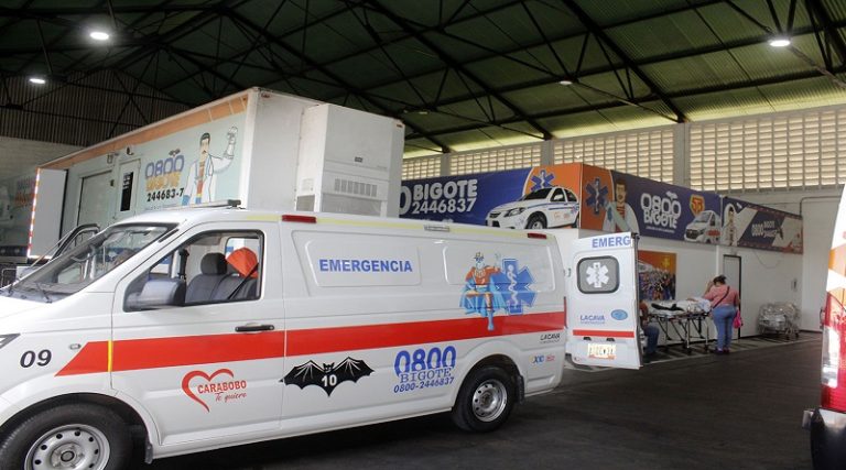 Más de 500 personas reciben diariamente atención médica gratuita en la sede 0800-Bigote