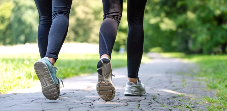 Caminar rápido es clave para un envejecimientö saludable, según estudios