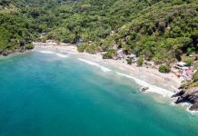 Recorriendo Playa Osma: un oasis de tranquilidad y belleza natural en La Guaira