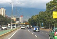 Restricciones viales nocturnas en Caracas: cierres parciales en la avenida Libertador y distribuidor Las Gaviotas por mantenimiento