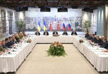 Delegaciones de Ucrania y Rusia reanudarán conversaciones de paz este lunes en Estambul