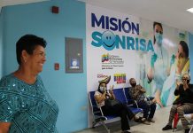 Misión Sonrisa entregó 46 prótesis dentales a adultos mayores en Trujillo