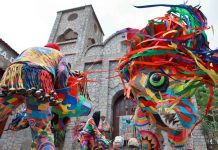 El mal se rinde ante el bien: la celebración de los Diablos Danzantes de Naiguatá en Venezuela (+ Fotos)