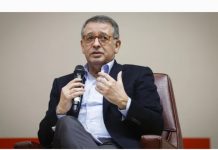 El exsecretario general del PS de Portugal António José Seguro anuncia su candidatura a las presidenciales (+ Detalles)