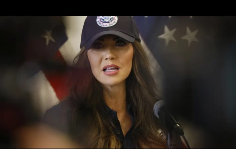 La Secretaria de Seguridad Nacional de EEUU süfre una reacción alérgica y es hospitalizada por precaución (+ Detalles)