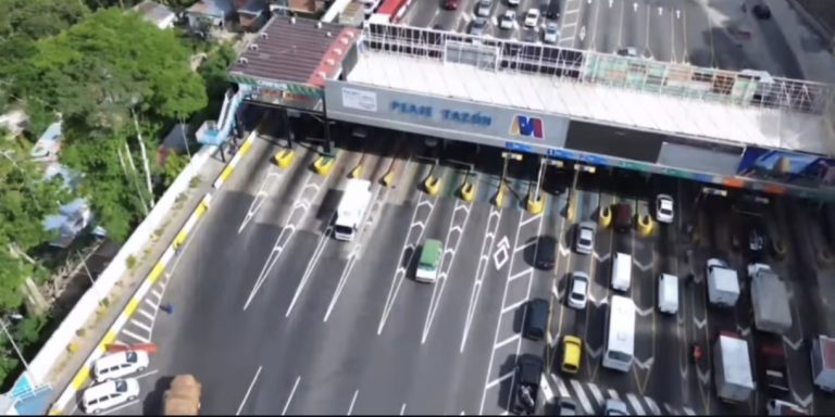 Más de 53 mil toneladas de asfalto han sido colocadas en Caracas como parte de plan de recuperación vial
