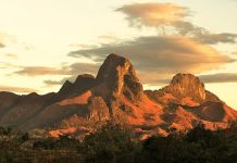 Descubre la majestuosidad del Monumento Natural Arístides Rojas en Guárico