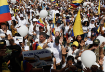 20 ciudades de Colombia, incluídas Bogotá, Medellín y Cali se movilizaron en la Marcha del Silencio