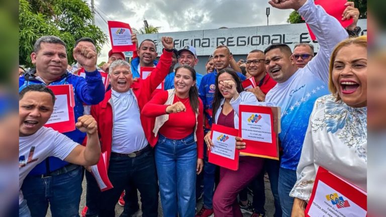 Sucre respaldó inscripción de los candidatos a las alcaldías por el GPPSB
