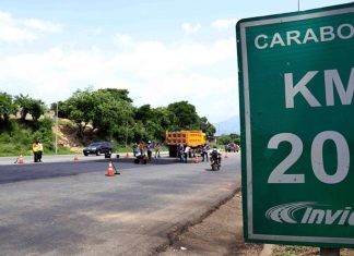 Avanzan trabajos de rehabilitación vial en la Autopista Valencia-Puerto Cabello