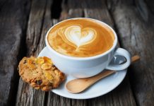 Experta de la Universidad de Montreal alerta sobre la cafeína: estos son los momentos correctos para tomar café