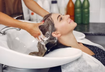 ¿Lavarse el cabello a diario es bueno o realmente innecesario? Esto dicen los expertos