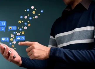 Casi la mitad de los adolescentes cree que las redes sociales son maläs para la salud mental, dice informe