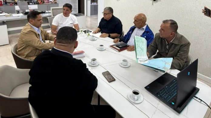 reunion-neil-villamizar-y-jorge-marquez-43496