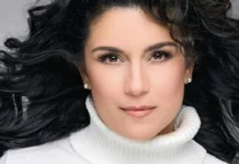 Música para el corazón: Karina conmueve con show íntimo en centro oncológico