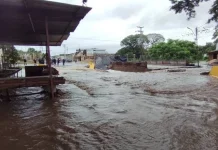 46 familias de Guacara y los Guayos sufriëron afectaciones tras recientes precipitaciones y tormentä eléctrica