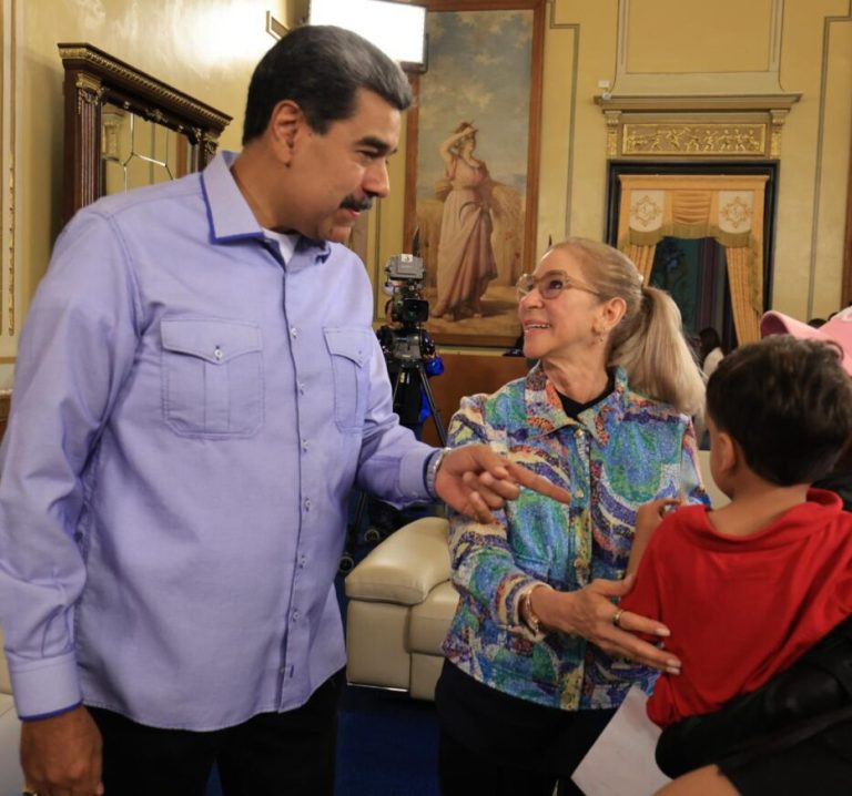 ¡Un logro histórico! El presidente Maduro recibe a 7 nïños migrantes venezolanos que fueron separados de sus familias en EE.UU. (+ Detalles)
