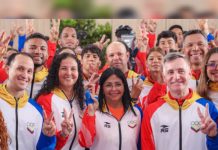 Delcy Rodríguez entrega bandera a jóvenes atletas que representarán a Venezuela en Asunción 2025 (+ Fotos)