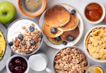 ¿Qué es más saludable, un desayuno dulce o salado? Responden los expertos en nutrición (+ Detalles)