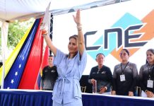 Dina Castillo tras recibir su acreditación oficial como alcaldesa de Valencia: “Debemos abocarnos a la optimización de servicios públicos”