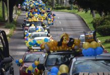 Autoridades de Caracas aplicarán multas a quienes realicen caravanas de graduación según nueva ordenanza municipal