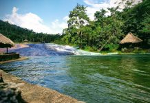 Conoce el Tobogán de la Selva, un atractivo natural formado por el agua en el Amazonas (+ Fotos)