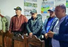 Científicos venezolanos evalúan zona afectada por lluvias en San Isidro de Apartaderos en Mérida