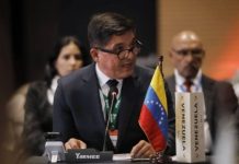 Venezuela establece acuerdo para reactivar suministro energético regional con Brasil y Colombia