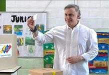 Fiscal de la República Tarek William Saab ejerció su voto en elecciones de alcaldes y consulta popular (+ Detalles)