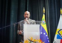 Luis Reyes Reyes: Vivimos una fiesta democrática en el majestuoso Teatro Juares con los candidatos electos (+ Detalles)